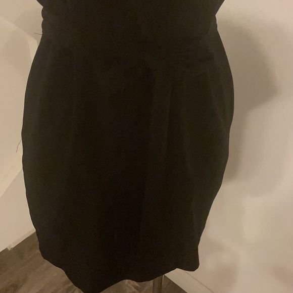 Little Black Dress   - Picture 9 of 10